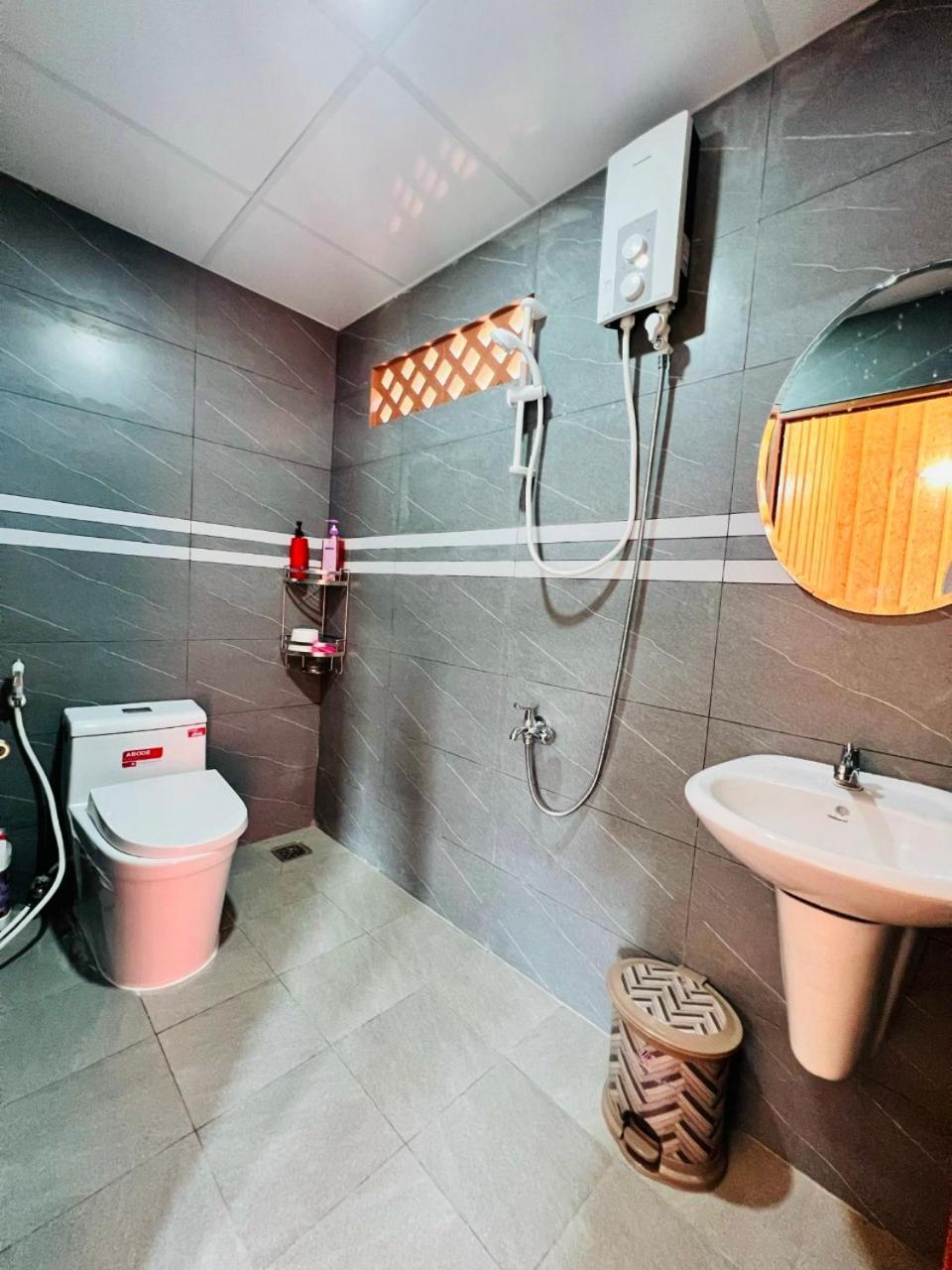 Viet Kieu Royal Hotel Xuyên Mộc Eksteriør billede